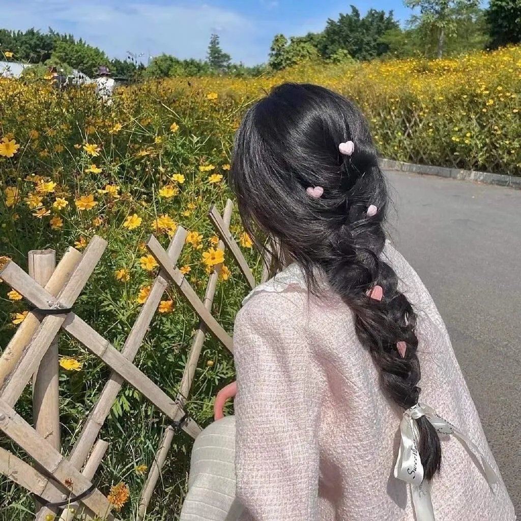 爱尼斯·格林的故事