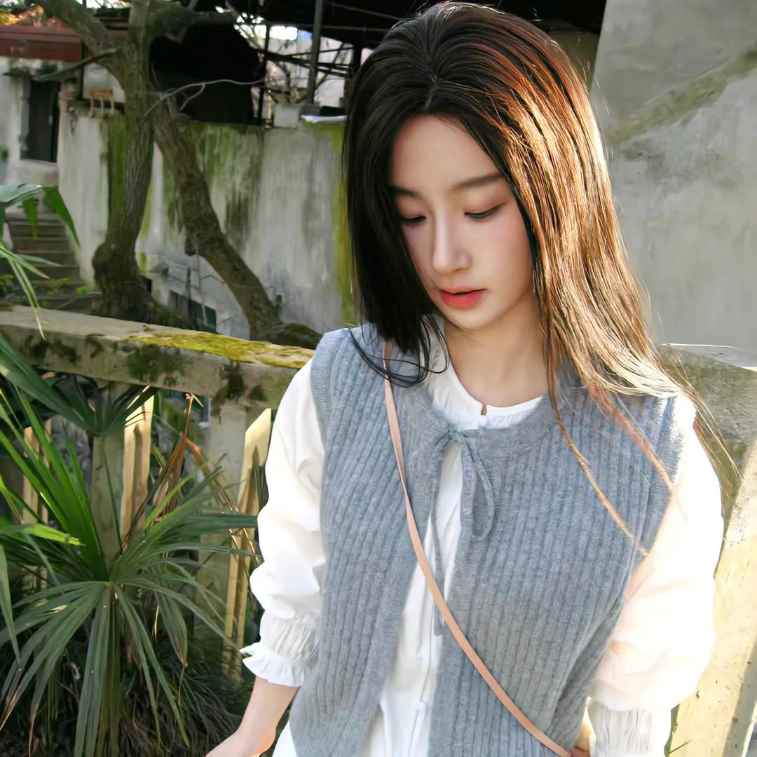 住进阿姨家后，我觉醒了时间暂停